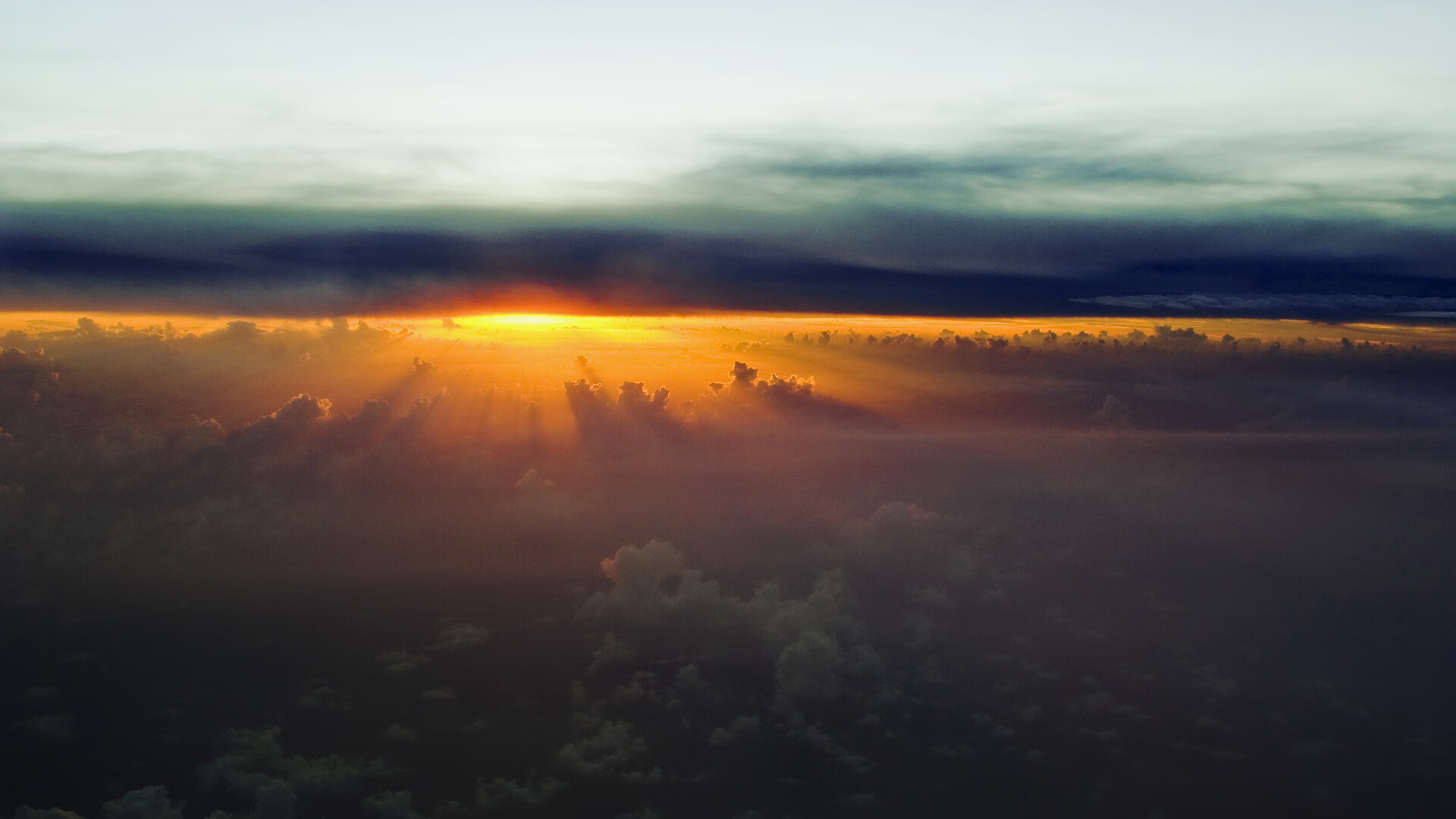 德国接力团队氛围积极乐观，德国女子田径接力队成员